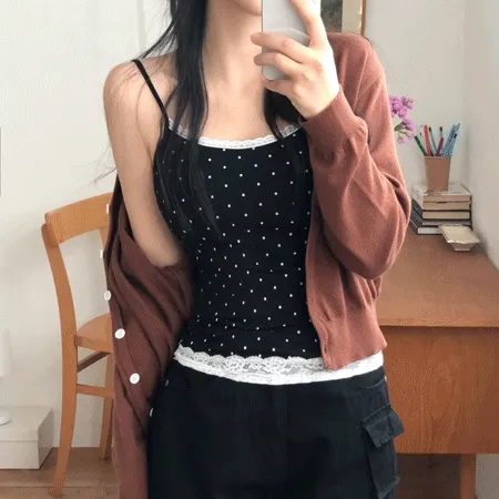 [캡내장!라인잡아주는!]도트 땡땡이 날씬여리핏 슬립 캡 레이스 쫀쫀 끈나시 2color