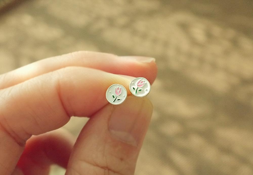 925 SILVER petit tulip flower earrings