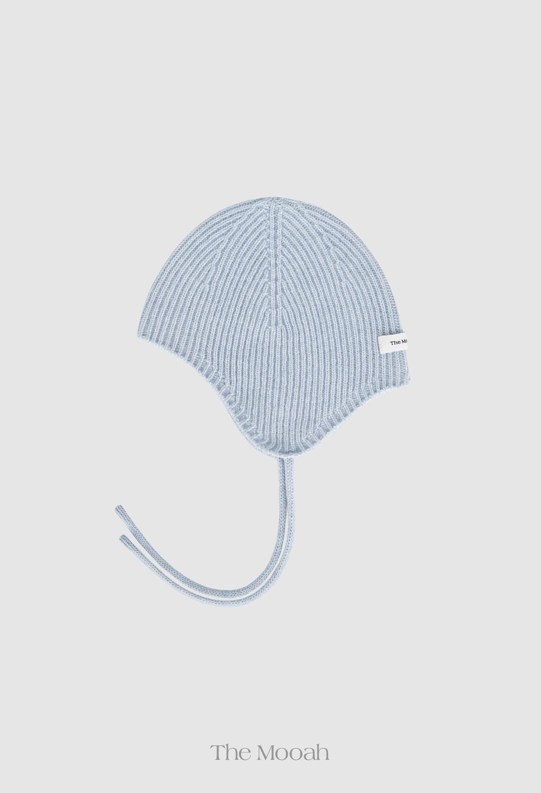 Signature whole garment bonnet. cloudy sky