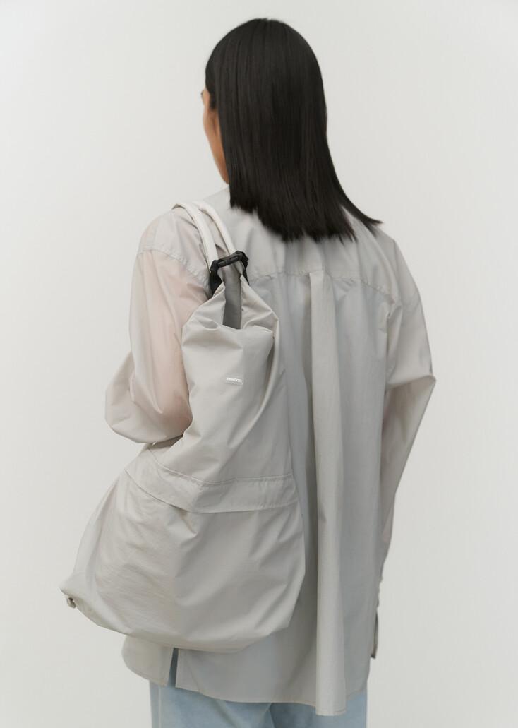 SHEER RIPSTOP DRAWSTRING BACKPACK (GREY)