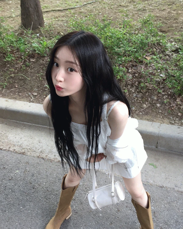 [데이빈made🧚‍♀️/사계절] 코티드 레이스 스트링 ops