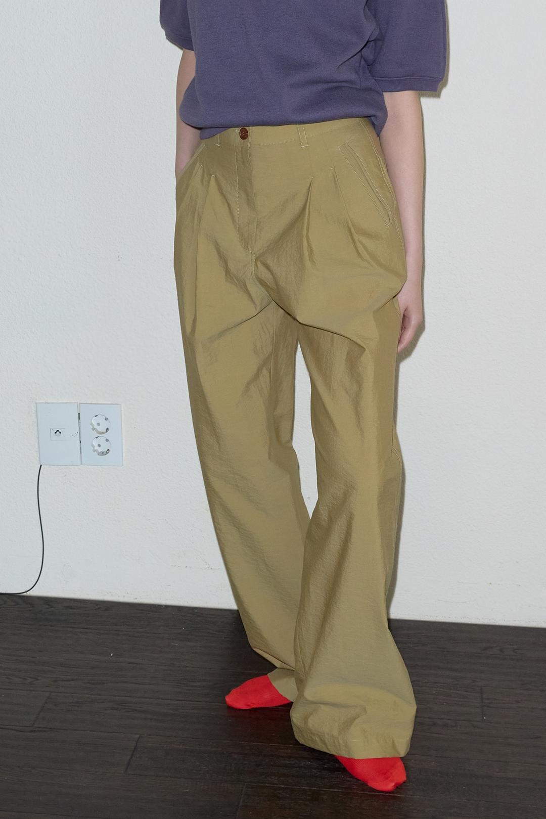 Two tuck detail pocket wide pants(khaki)(2nd)
