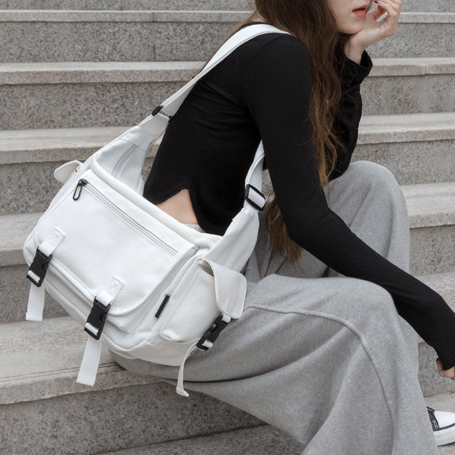 당일배송 캔버스 버클 에코 메신저백