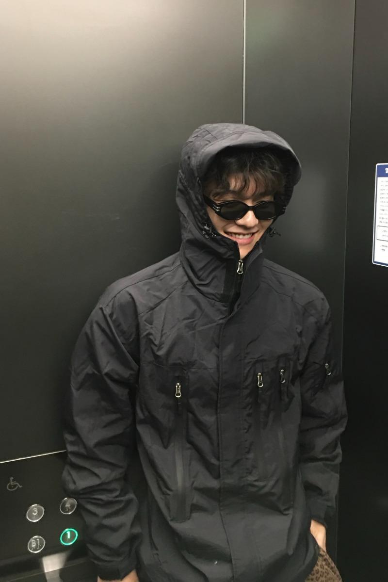 Multi Gore-tex windbreaker (2color)