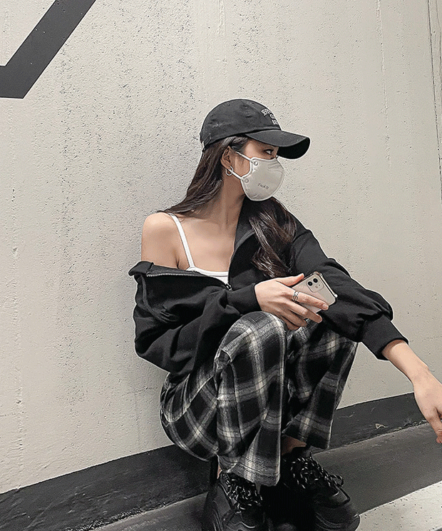 홀리 크롭후드집업,jp