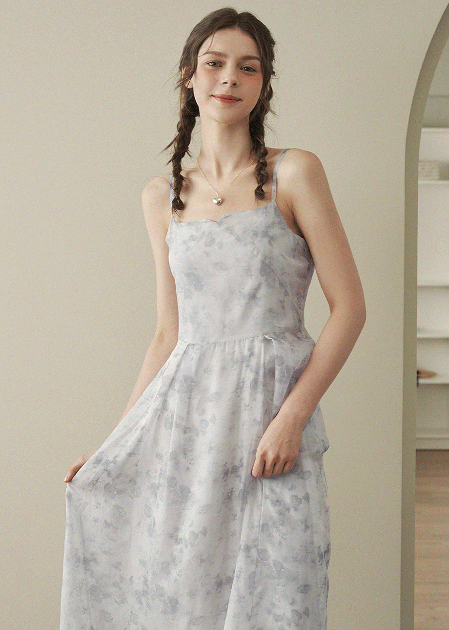 [44-120]  Roman M-point Long Dress  로망 엠-포인트 롱 드레스 (여름-바캉스룩-여행룩-데이트룩-데일리룩-러블리룩-플라워패턴-플레어스커트-나시원피스-유니크-빅사이즈-자체제작)