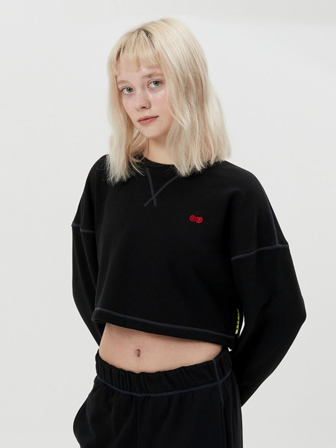 DOODLE CHERRY CROP SWEATSHIRT [BLACK]