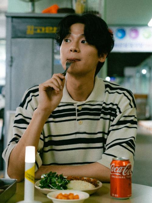 에어리 코튼 칼라 니트(스트라이프 네이비)