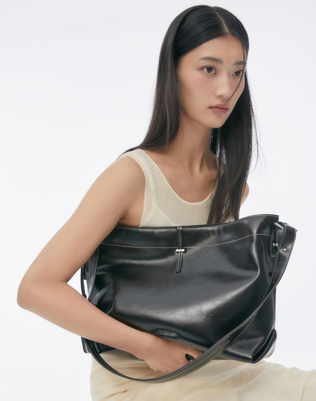 [MD추천][토피넛젤리] 블랙 스티치 포인트 호보백