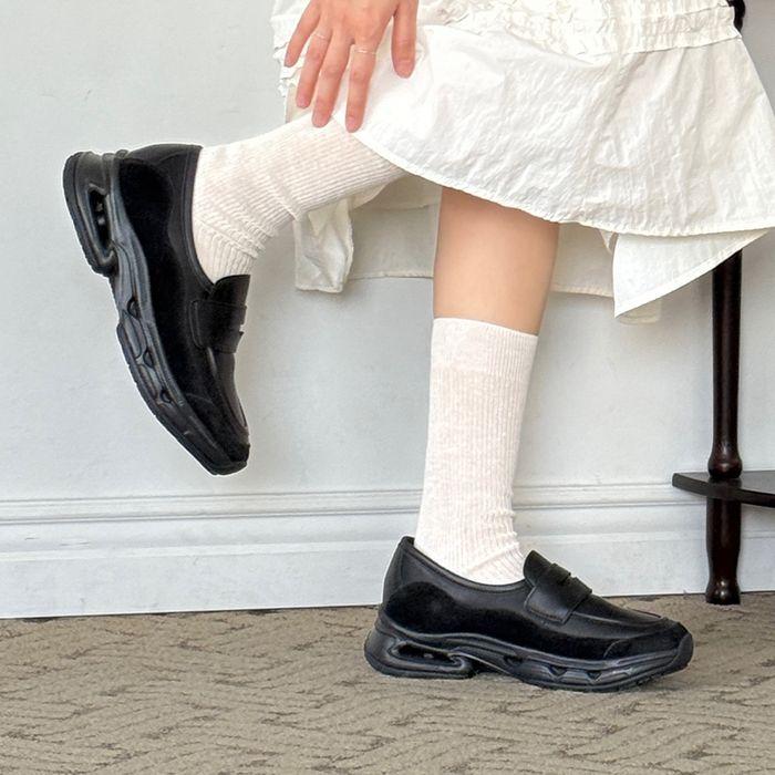 BREEZY LOAFER