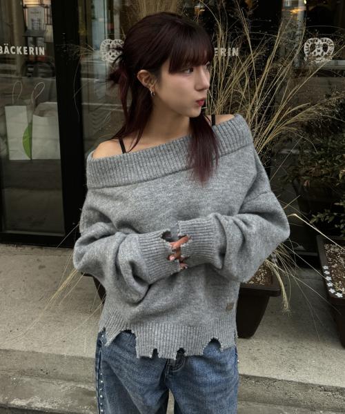 Off Shoulder Damaged Knit - Gray