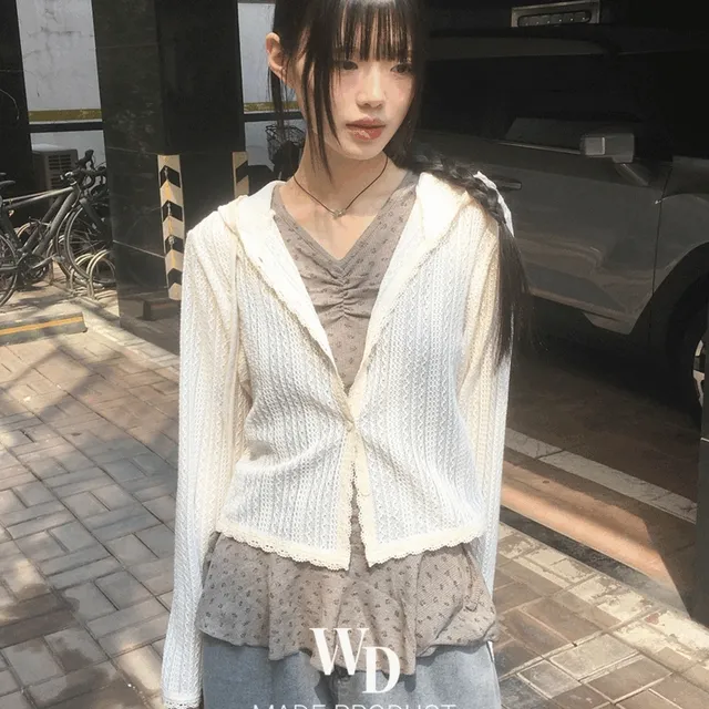 [MADE/살안타템] 벨릭 시스루 펀칭 레이스 후드 가디건
