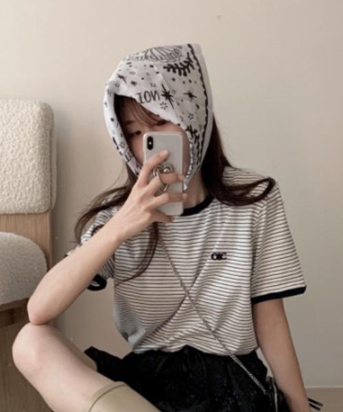 볼륨로고 스트라이프 링거 티셔츠 [IVORY]