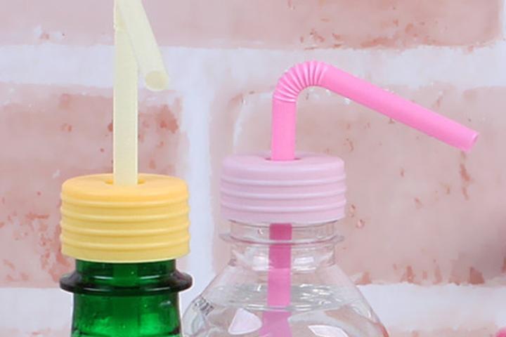 여배우 빨대 병뚜껑