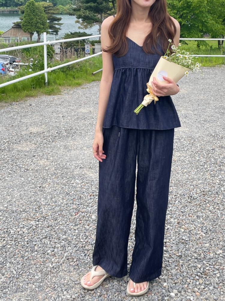 러블리 리나 논페이드 데님 셋업 세트 밴딩바지 나시 민소매 여성