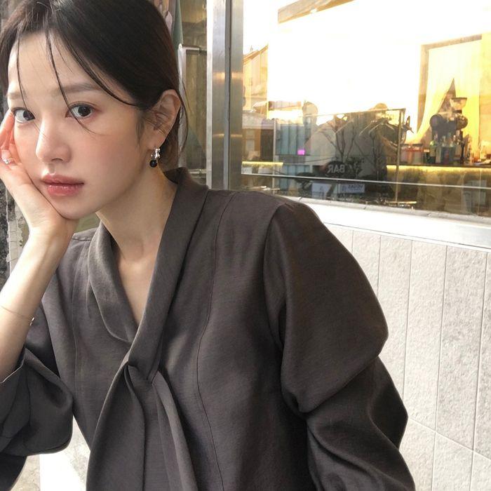 (3차_4/10예약배송)Draped tie blouse_brown