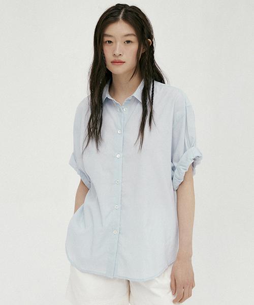 roll-up blouse-sky
