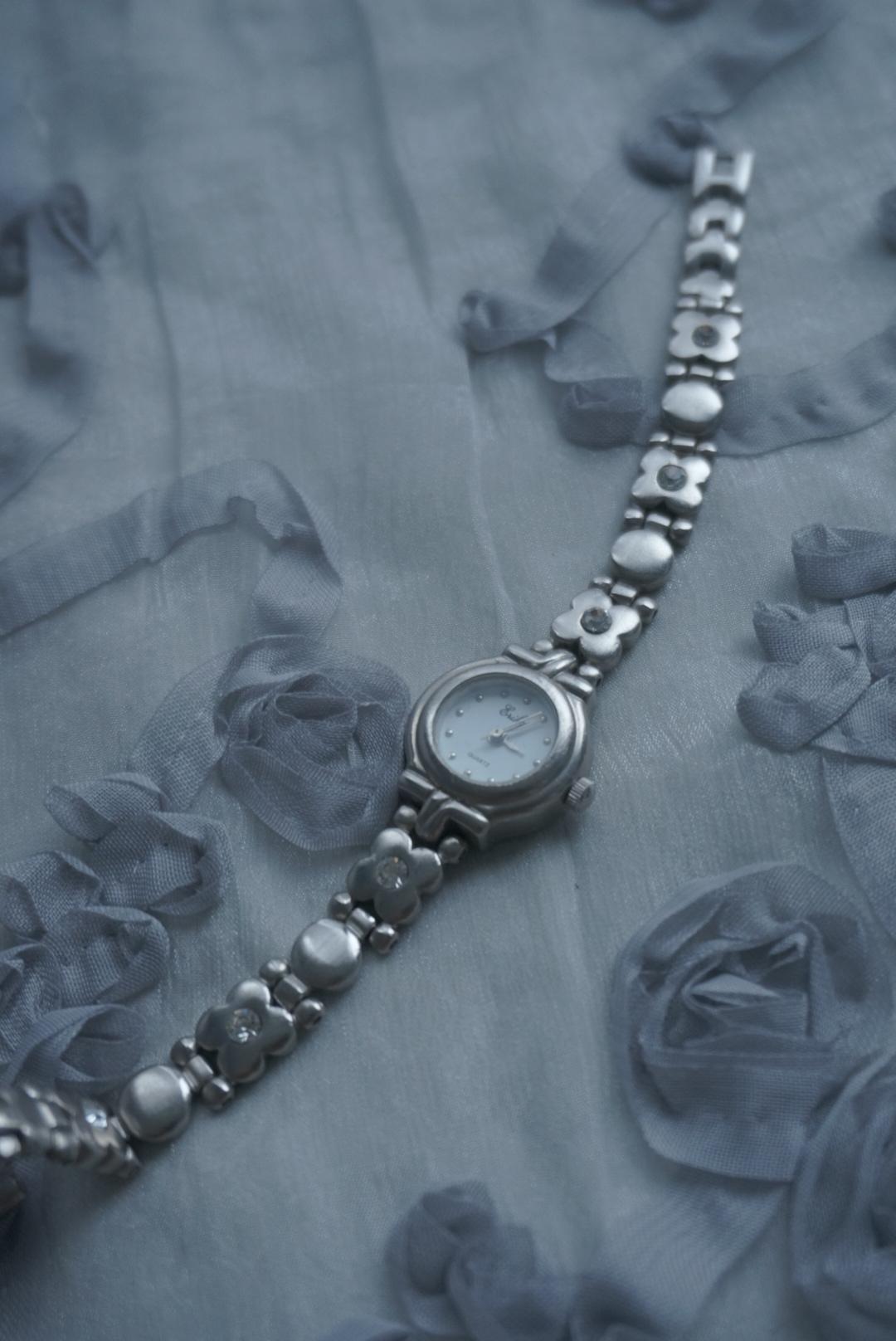 Flower Cubic Strap Watch