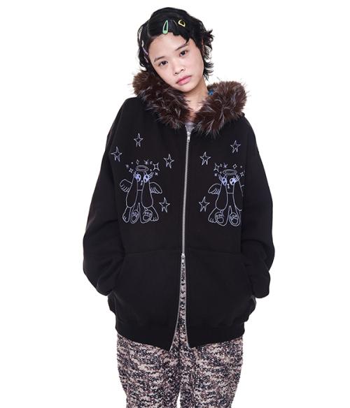 Over-fit fur hooded zip-up