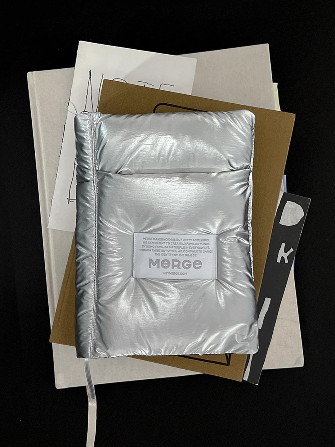 Snug Book Cover - Silver