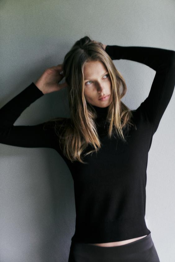 버튼 니트 스웨터