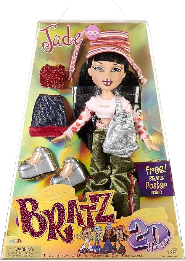 Bratz 20 Yearz 스페셜 기념일 에디션 오리지널 패션 인형 제이드 액세서리 및 홀로그램 포스터 포함 | 수집용 인형 | 수집가 성인 및 모든 연령대의 아동용