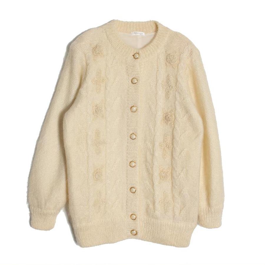 pom pom sweater