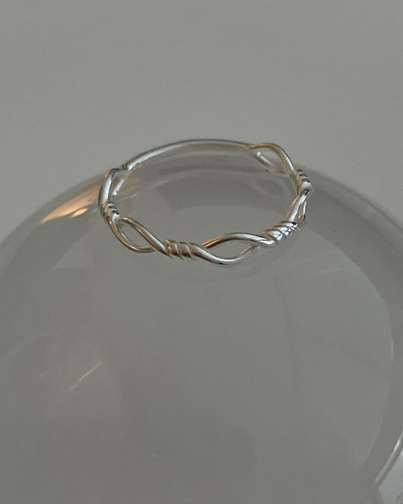 [모노로그] 레이어드 심플 꼬임 포인트 실버 여성 반지