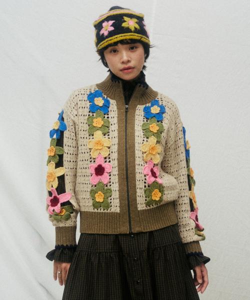 [P X NICKGEAR] 핸드메이드 플라워 니트 풀오버 집업 아이보리_FR3KJ01U