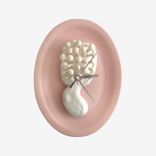 inimini x chopsticks | hairbrush clock_pink