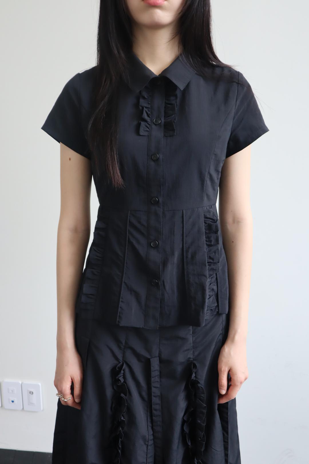 RUFFLE SHIRT (BLACK) 6/10 배송