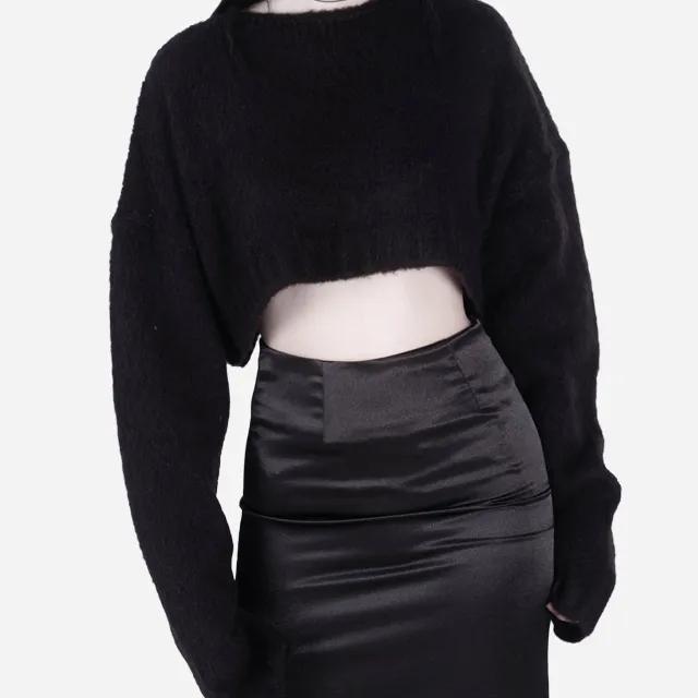 오버핏 라운드넥 크롭 울니트