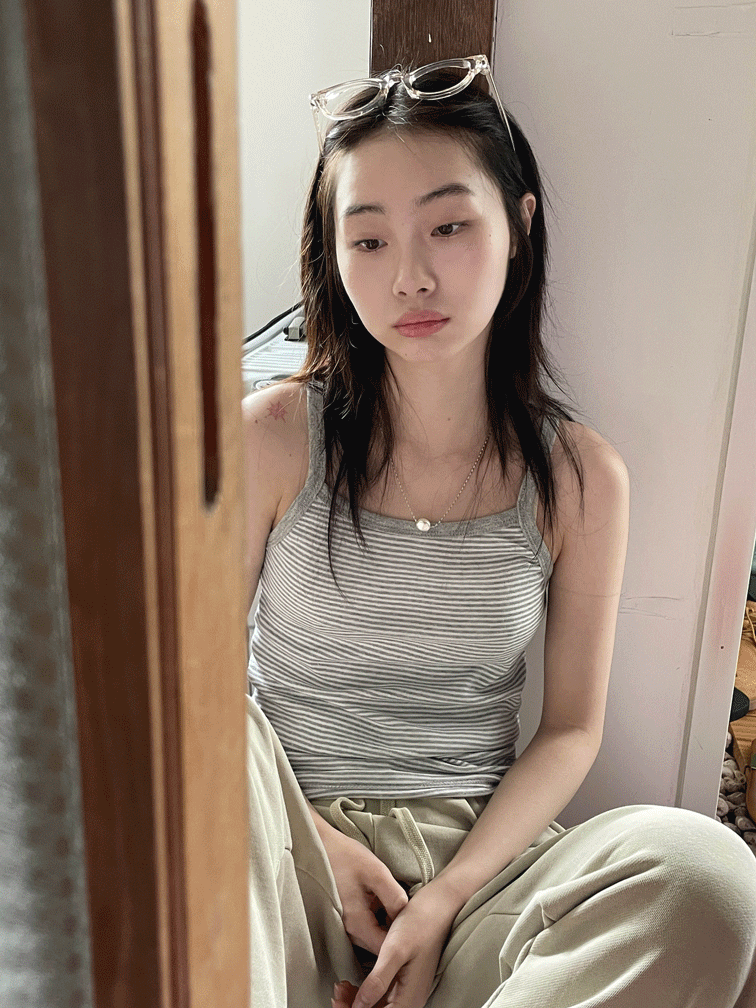 김아홉 soap stripe sleeveless