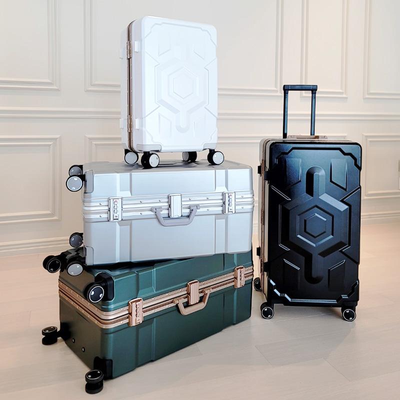 레투 탱크 TANK 프리미엄 캐리어 여행용 중대형 기내용 화물용 20인치 26인치 30인치