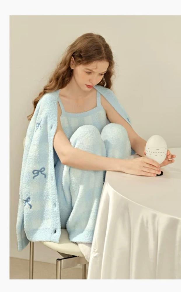 (예약발송) 젤라또 리본 극세사 니트 쓰리피스 잠옷 3피스 나시 가디건 긴바지 수면 파자마 세트