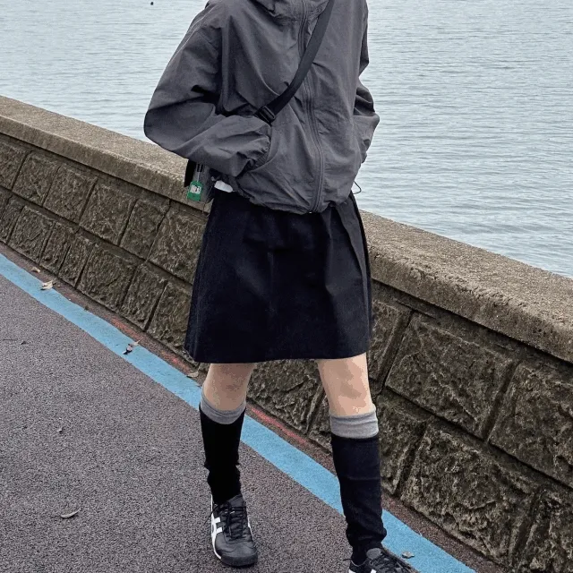 [데일리ෆ] 키코 핀턱 코튼 미디 스커트