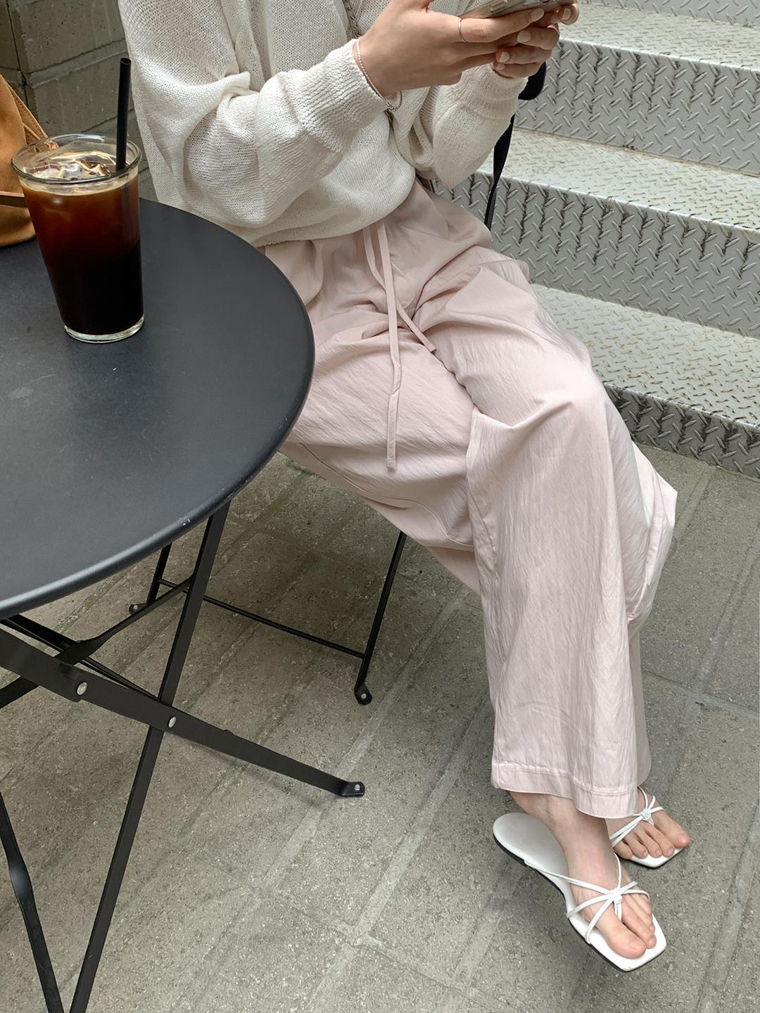 모너프 브리니 투 핀턱 팬츠 2color