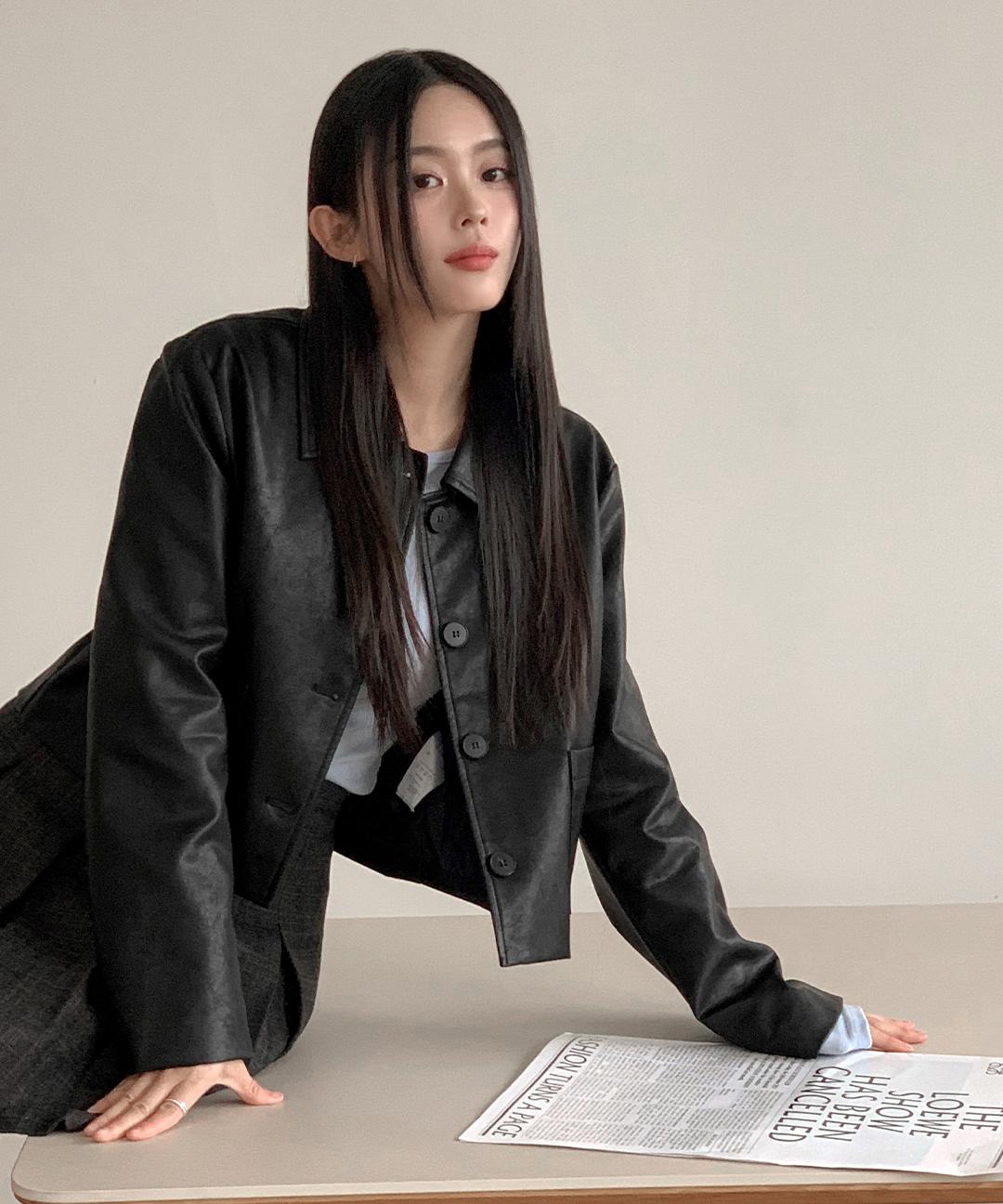 케이클럽 [MADE/7만장돌파]모비드 세미크롭 레더 자켓 (S-XL/데일리룩/출근룩/가죽자켓/봄자켓/봄아우터/카라자켓)