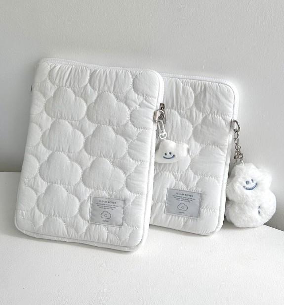 [스카이폴리오] 화이트 구름 퀼팅 아이패드/노트북 파우치 (white)