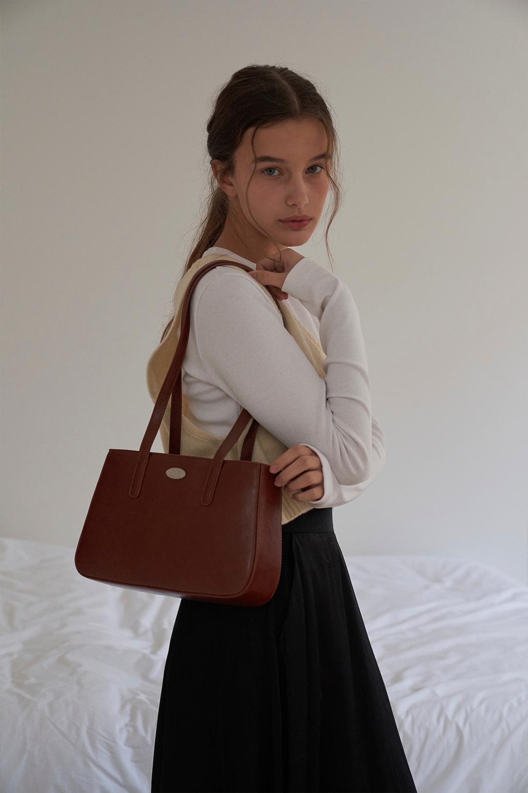 [당일 출고] Step Ladder Shoulder Bag / Brown