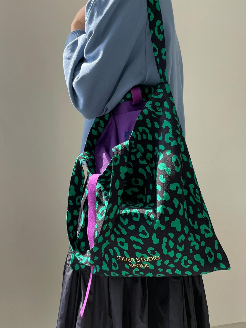 JOUER. 쥬에  레오파드 에코백 /그린.(12/15 예약발송)