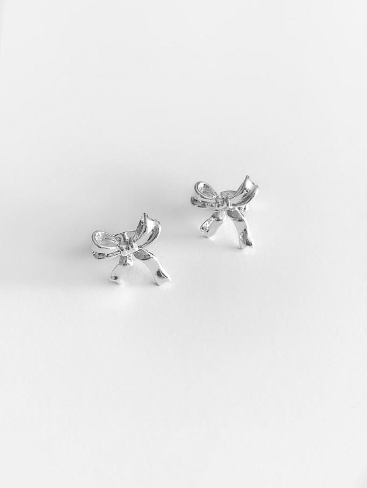 ruff ribbon earring 리본 귀걸이