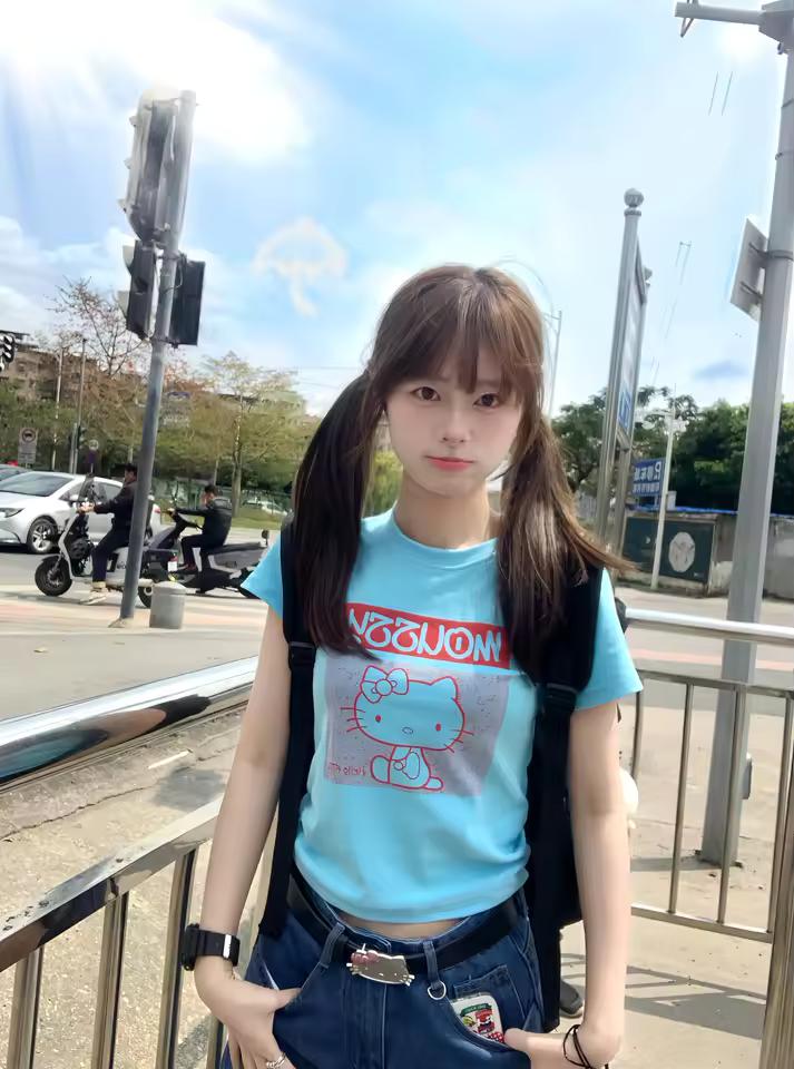 키티 고양이 반팔 티셔츠 여성 슬림 피트 여름 새 스타일 한국어 버전 통근 캐주얼 코튼 프린트 라운드 넥 짧은 길이