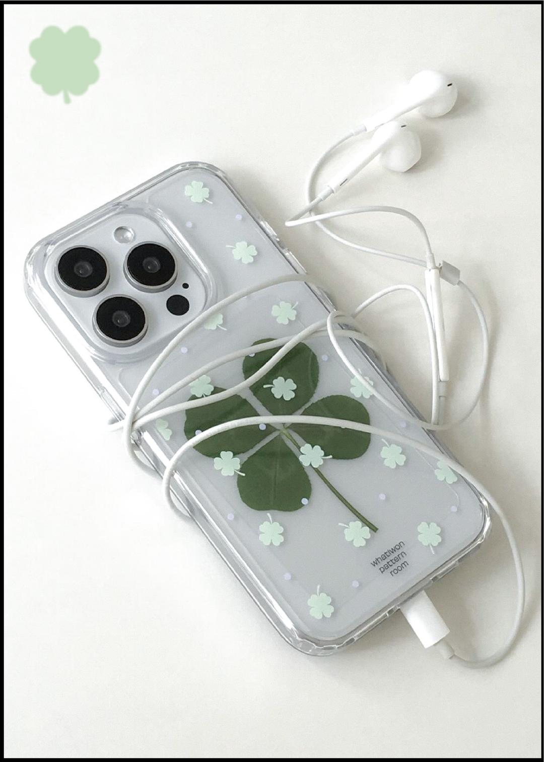 Green Clover clear case (jellyhard/magsafe)