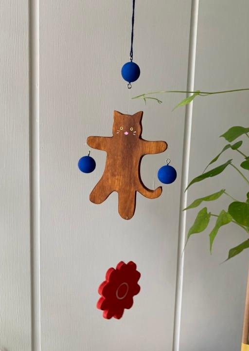 빙글빙글 춤추는 고양이 나무모빌