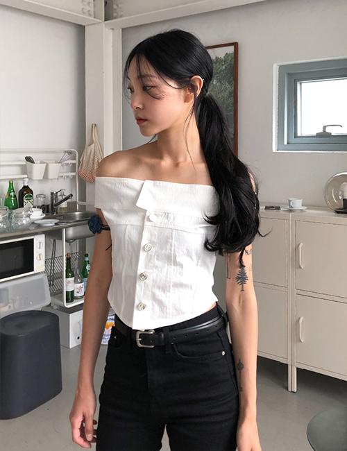 momo off-shoulder blouse