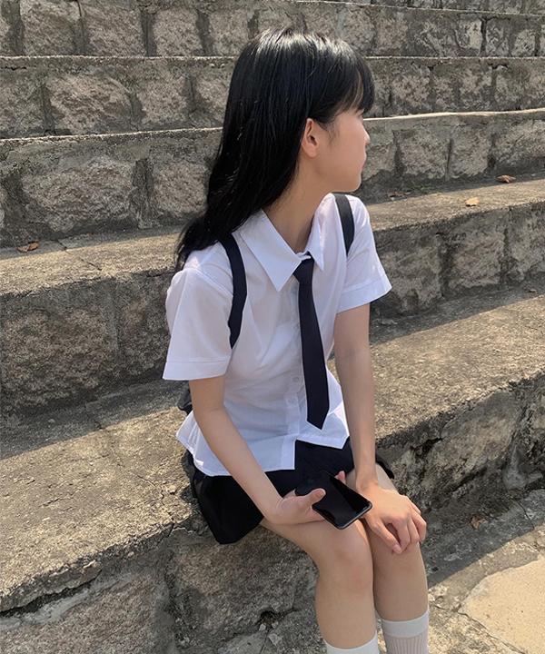 마유 투웨이 버튼 반팔 셔츠