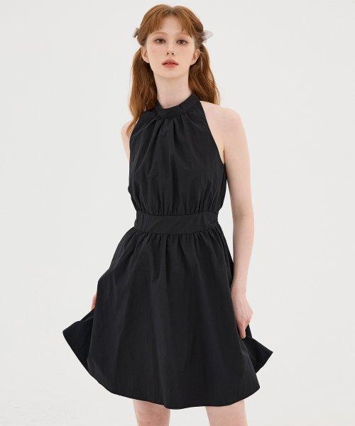 홀터넥 미니 원피스 베키 블랙