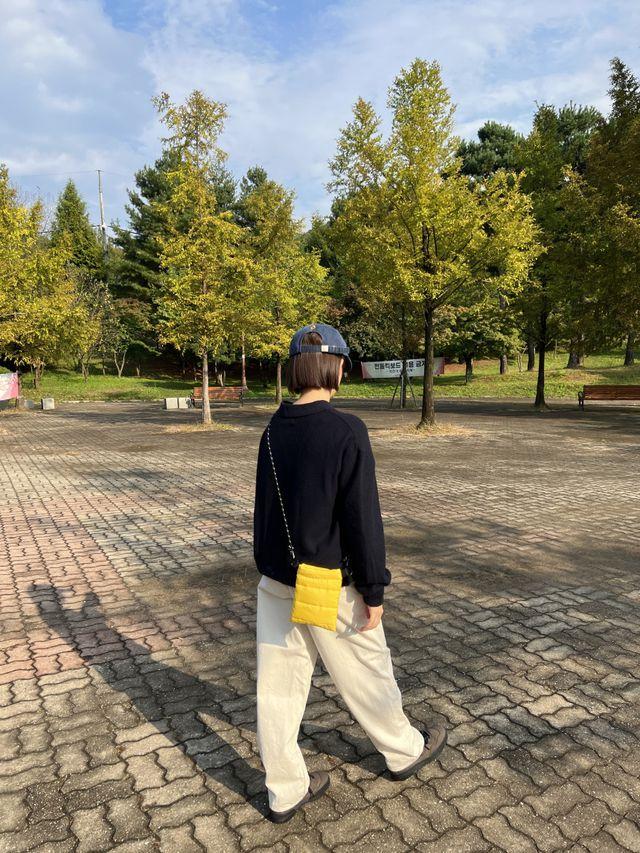 고프코어 캐주얼 패딩 미니 옆으로매는가방 크로스백 샤코슈 사코슈백