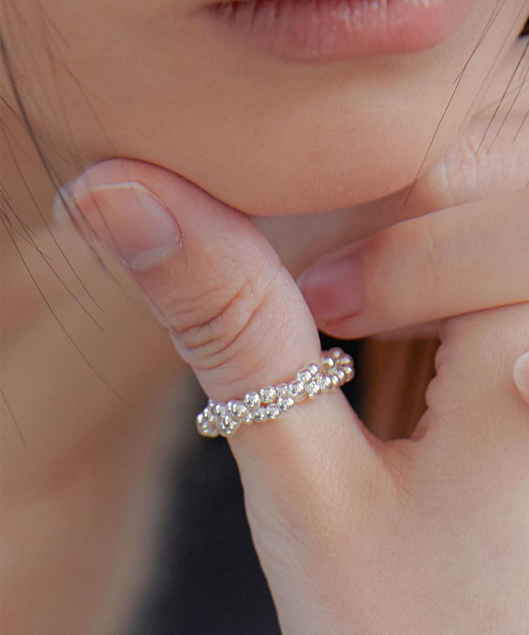 바이위켄드 Ive ring